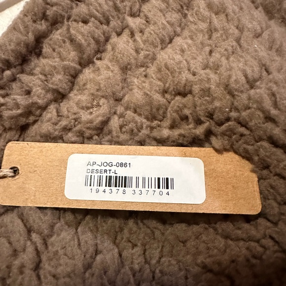 NWT SKIMS Teddy Track Pants, Desert Size Large - Picture 6 of 6